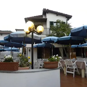 Dell'amicizia Seccheto